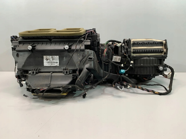  BMW 64119325141 ціна, від 82.33 USD