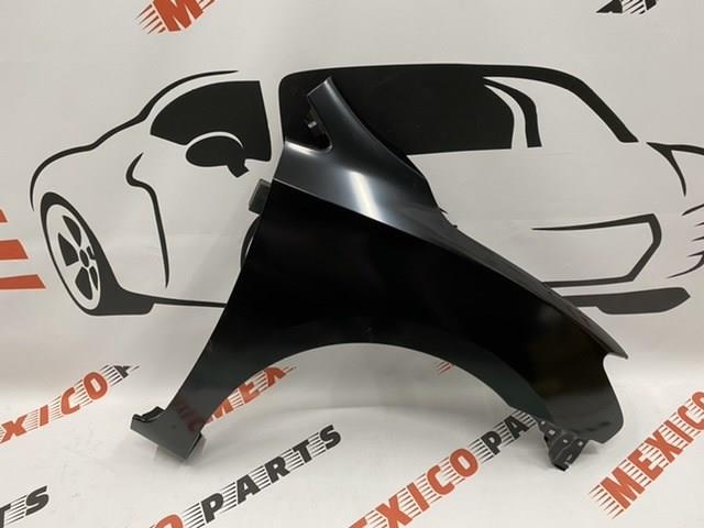 Переднє праве крило Nissan/Infiniti F31003SGMA