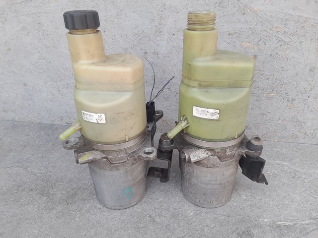 Купити 9V613K514AC Volvo Насос гідравліки