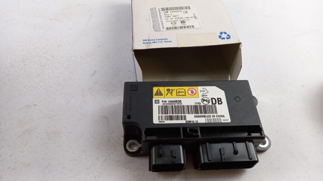 Модуль-процесор управління подушки безпеки General Motors 13586630 ціна, від 33.75 USD