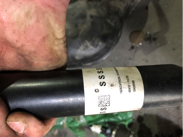 Ліва піввісь 43420F4100 Toyota
