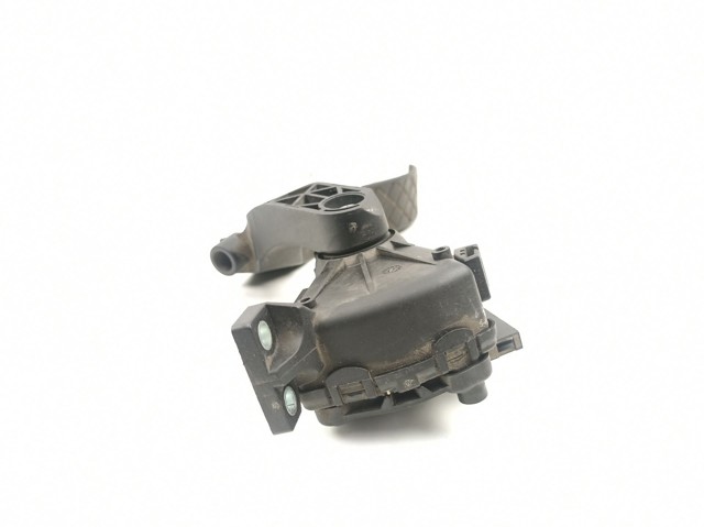 Купити 8EI721523 VAG 