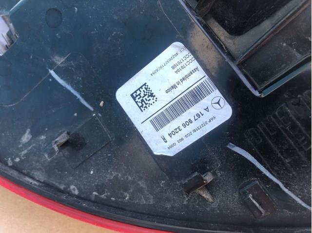Задній правий зовнішній ліхтар Mercedes A1679060707