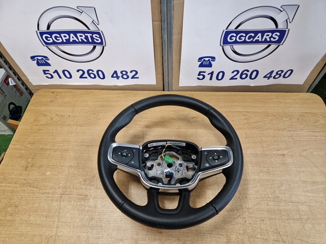 Кермо 32288783 Volvo