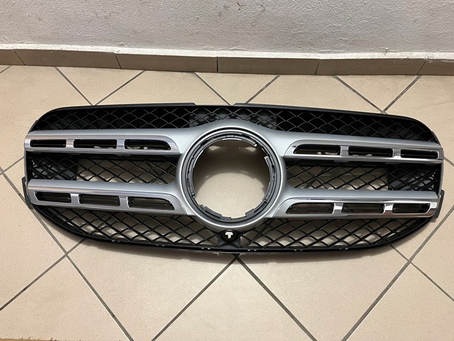 Решітка Mercedes A1678855704