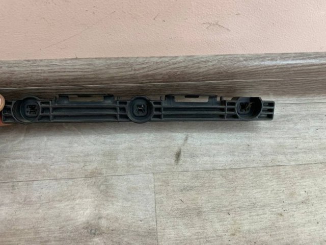  Tesla 100369300A