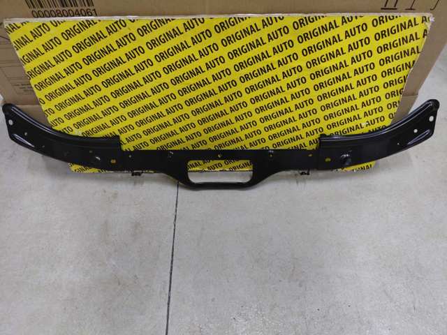 Рамка радіатора верхня Mazda TK4853150A ціна, від 41.20 USD