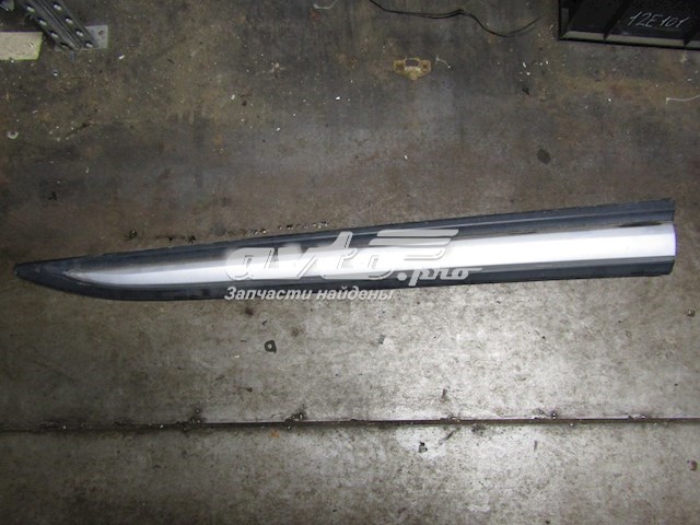 Купити 5727A484 Mitsubishi Молдинг передньої правої двері