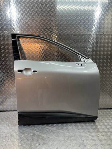 H010M6RAMA Nissan/Infiniti Пасажирські передні двері