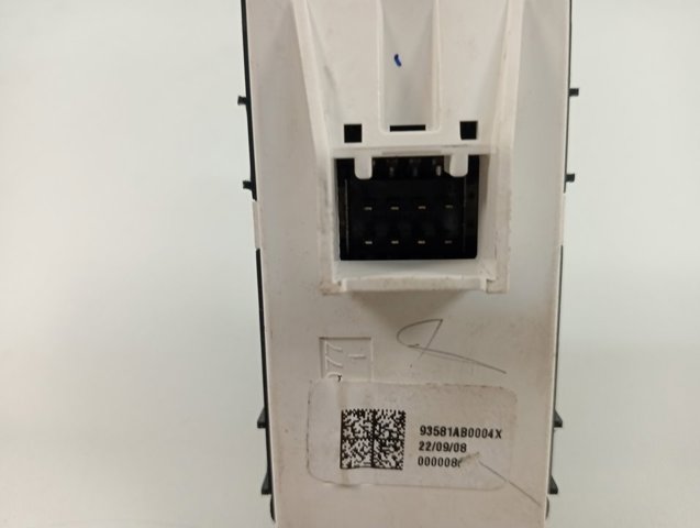 93581AB0004X Hyundai/Kia Кнопка підйомника заднього скла