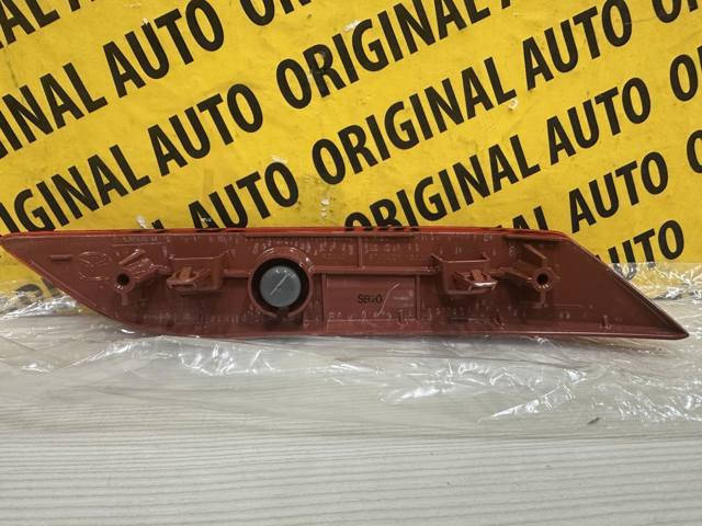 Катафот (відбивач) заднього бампера, лівий Mazda TK48515M0 ціна, від 28.44 USD