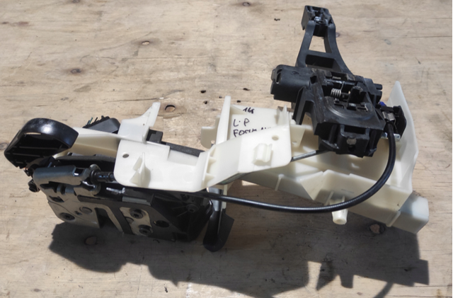  CM5AA21813GA Ford