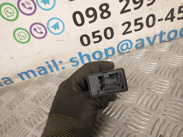 Купити 285963Y50 Nissan/Infiniti Блок керування центральним замком