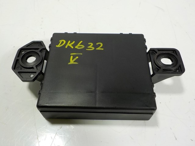  Land Rover LR083799