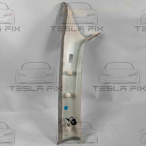 108624191J Tesla Обшивка стійки кузова внутрішня, передня права