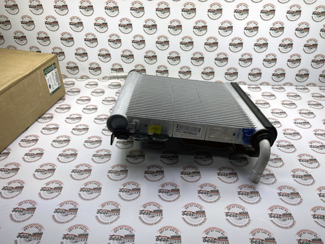 Купити LR140296 Land Rover 