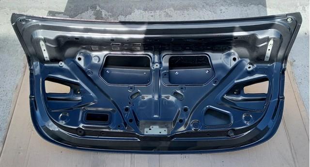 BHY35261XC Mazda Кришка багажника