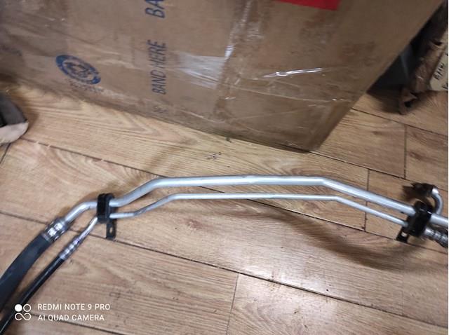 Купити 103242300E Tesla 