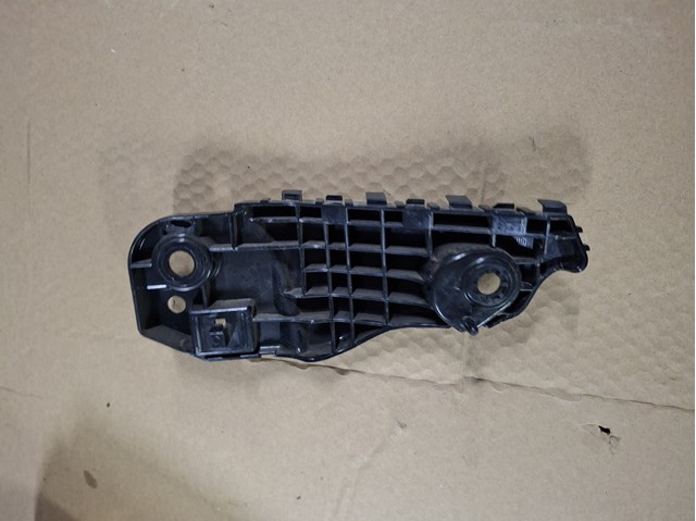 Купити VA40500U1B Mazda 