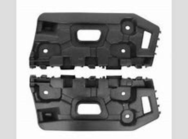 Комплект кронштейнів/кріплень переднього бампера FPS FP5638930