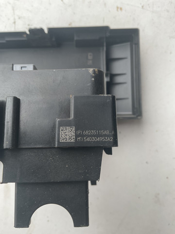 Купити 68235115AB Chrysler 