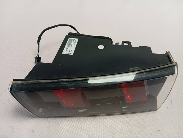 Фара задня права внутрішня Peugeot/Citroen 9813507980