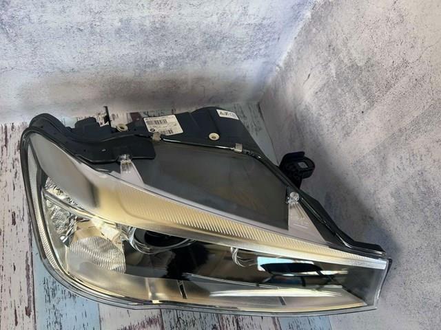 Фара права 63117401134 BMW