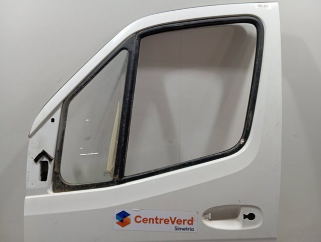 A9107203100 Mercedes Пасажирські передні двері
