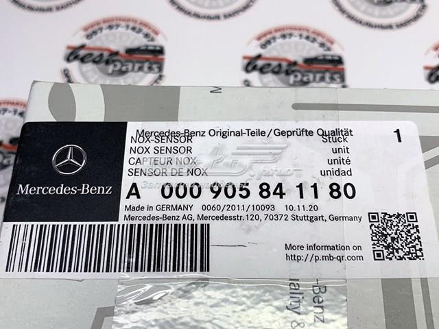 Купити A000905841180 Mercedes Датчик оксидів азоту NOX, задній