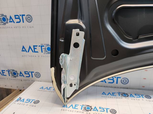 Капот AL0303290606 Aleto
