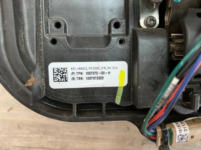 100737200H Tesla 