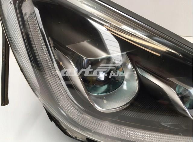 Фара комбінована, передня Hyundai/Kia 92102G5