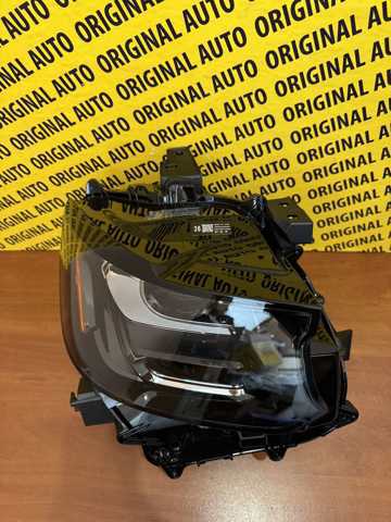 Фара права KR9D51030C Mazda