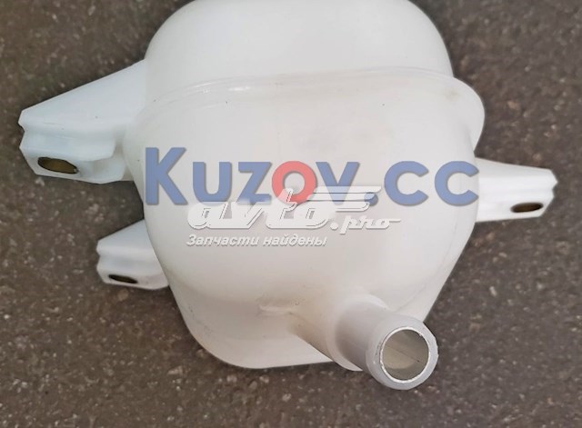 Бачок розширювальний FPS FP2601100