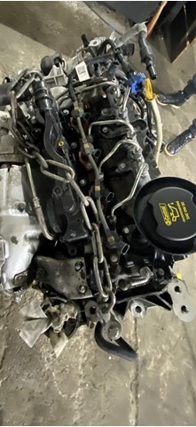 Двигун LR118398 Land Rover