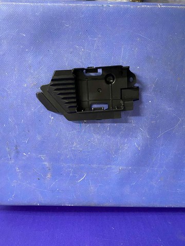  Mercedes A2238850901 ціна, від 63.33 USD
