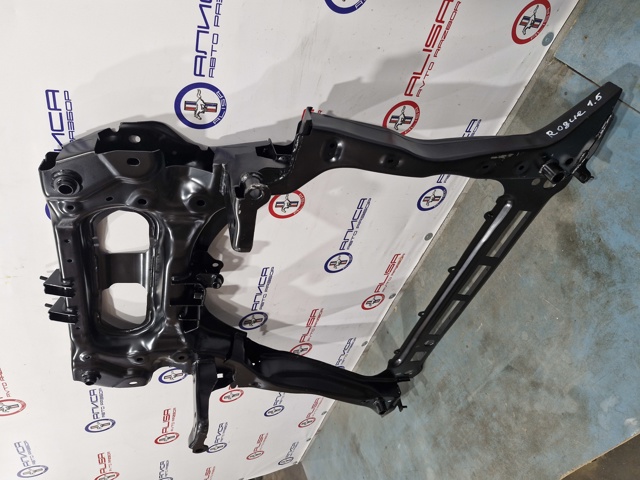 Підрамник передній 544016RA2C Nissan/Infiniti