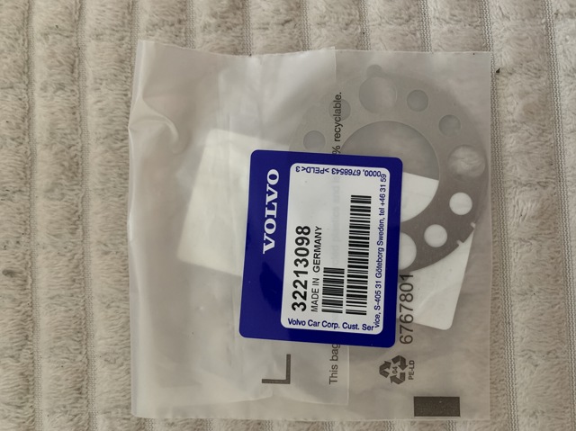 32213098 Volvo 