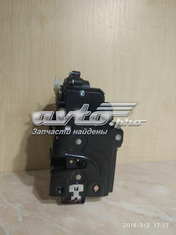 Замок задньої двері, лівої VAG 5Z4839015 ціна, від 25.33 USD