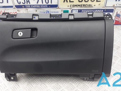 77501TVAA11ZA Honda Ящик для предметів догляду