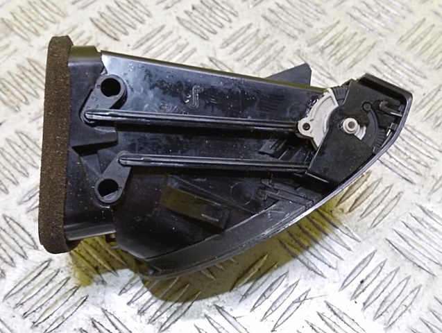 Купити A6398300154 Mercedes Решітка повітропровода ліва