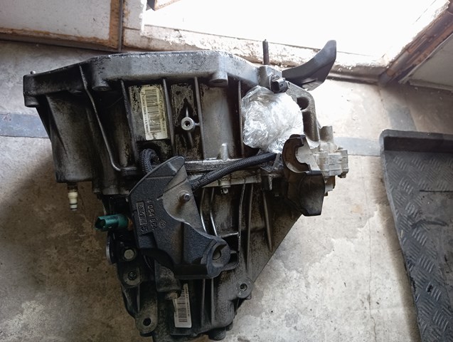  Renault (RVI) 8200793334 ціна, від 56.37 USD