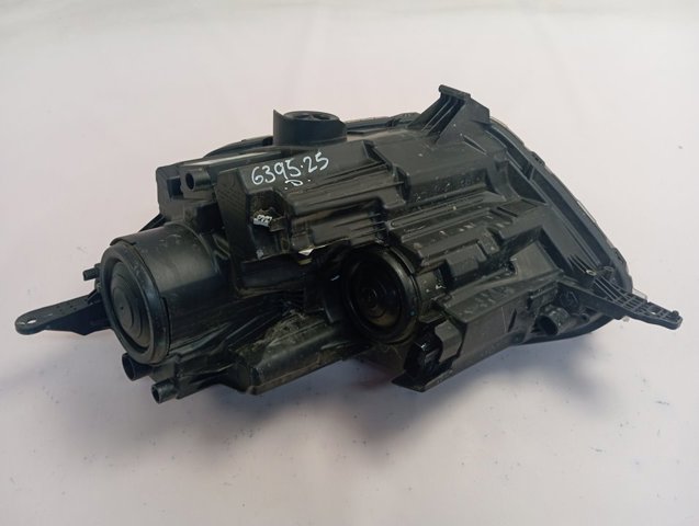 2538824 Ford Основна фара - вставка