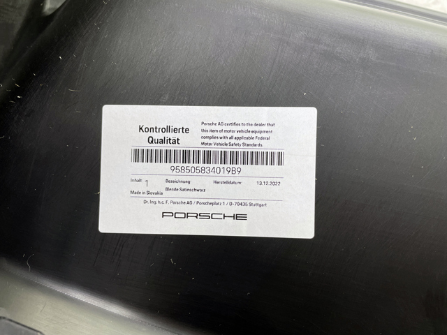 958505834019B9 Porsche 
