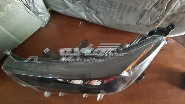 811500R141 Toyota Фара дальнього світла в зборі