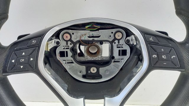 Рульове колесо Mercedes A2464603603 ціна, від 19.00 USD