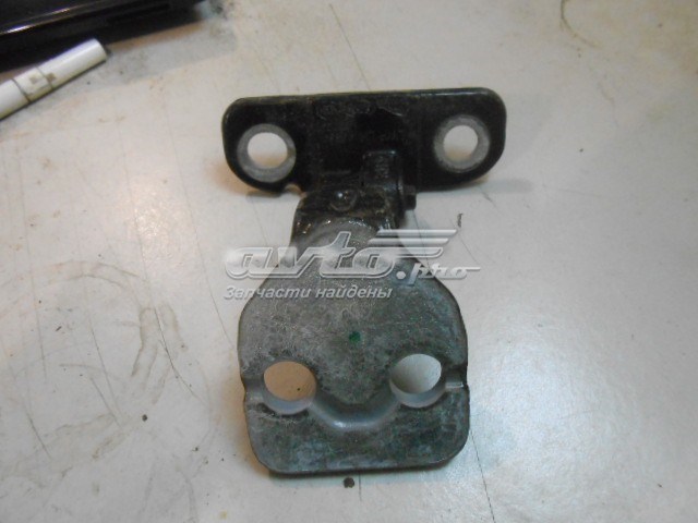 LR027586 Land Rover Петля передніх дверей, лівою