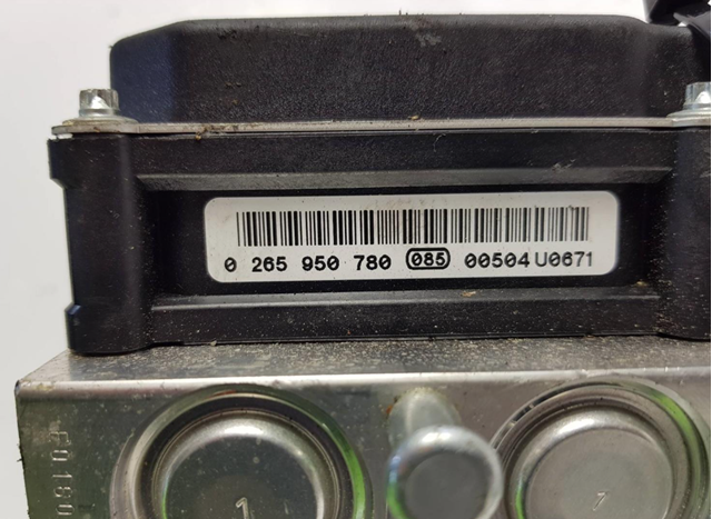 Купити AH422C405AH Land Rover 