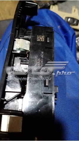 Купити DG9T14540ACW Ford 