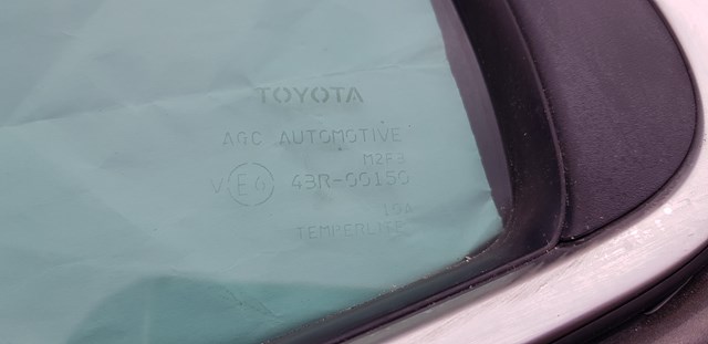  6812433230 Toyota